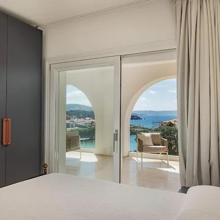 Beachfront Cala Del Faro